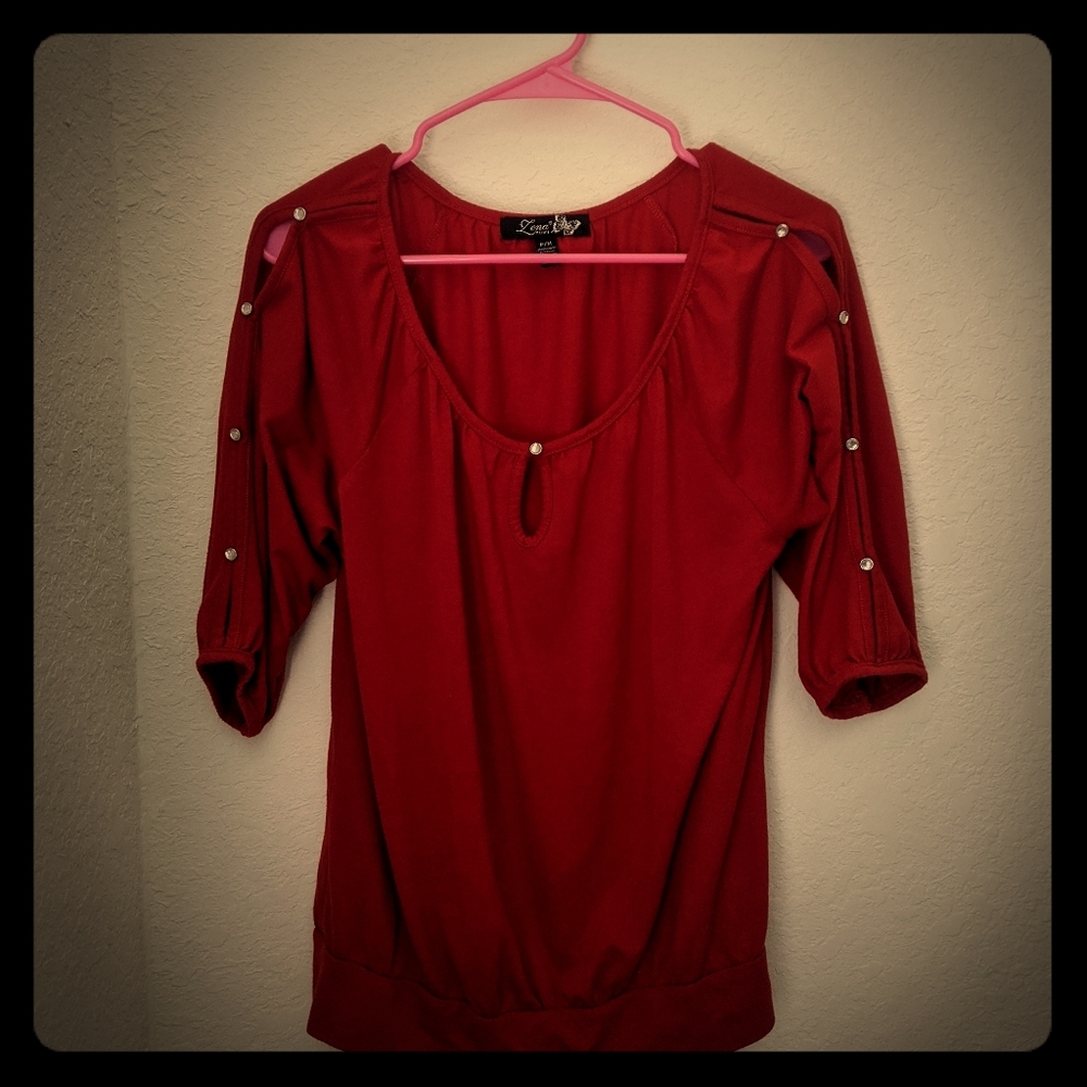 Lena Petite sleeve top